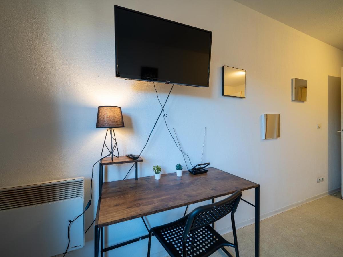 Appartement Tout Equipe Wifi A 6 Min St Charles Марсель Екстер'єр фото